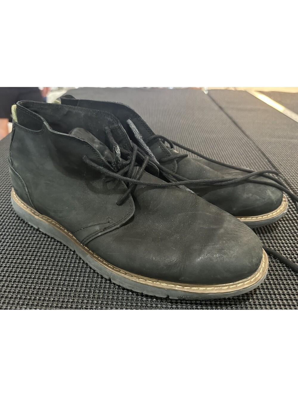 TOMS Black Suede Chukka Boots Mens 10.5 Lace Up Casual Desert Shoes